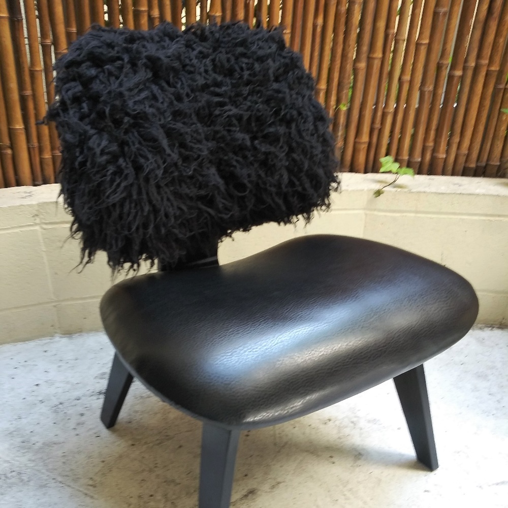 Racer Cafe Chair w/ faux fur